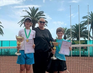 Сухумские теннисисты стали победителями турнира памяти Героев Абхазии Салыбея Ардзинба и Арзамета Тарба